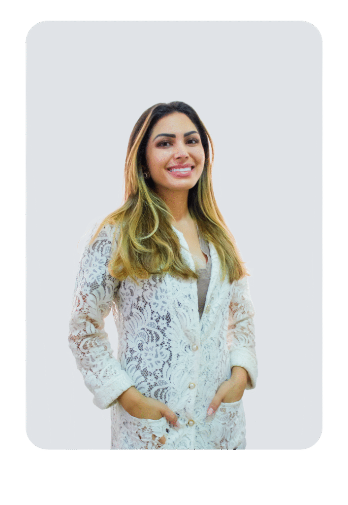 Dra. Cassia Kelly M. da Costa CRM-MG 64432